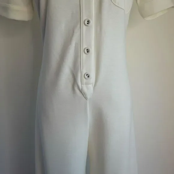 Suzie Kondi The Short Sleeve Stretch Jumpsuit Ivory Size Small NWT - Picture 10 of 16